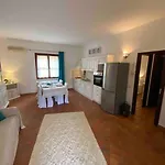 Rokkaria Holidays Апартаменти Віллазімьюс