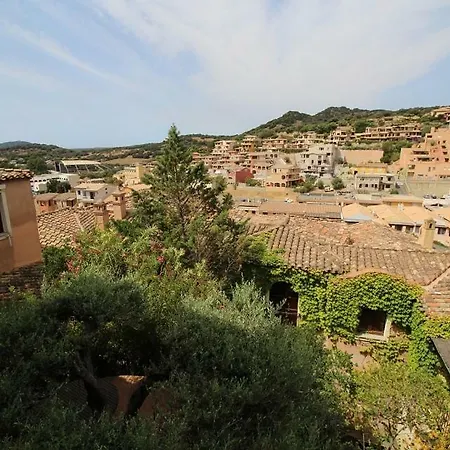 Rokkaria Holidays דירה *