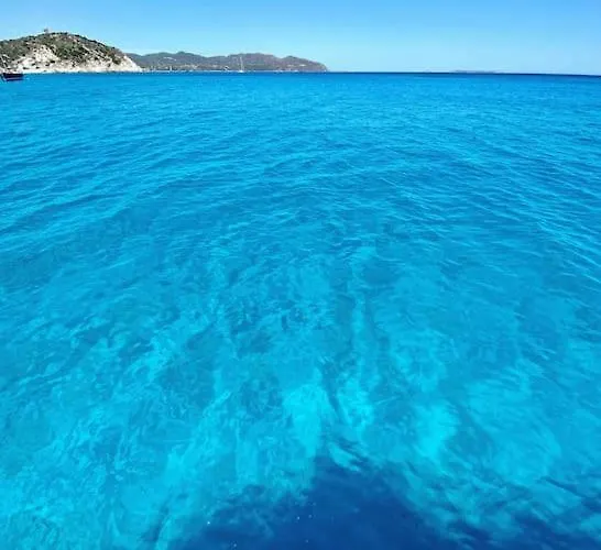 דירה Rokkaria Holidays *