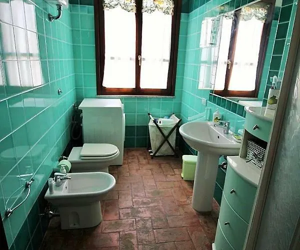 Rokkaria Holidays Апартаменти